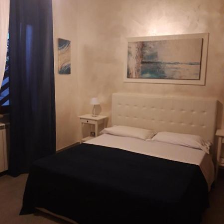 פיומיצ'ינו B&B Giorgia Airport מראה חיצוני תמונה