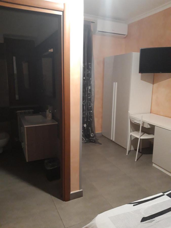 פיומיצ'ינו B&B Giorgia Airport מראה חיצוני תמונה