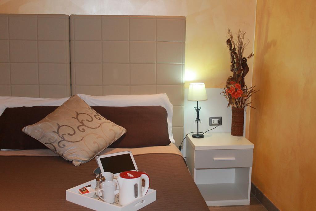 פיומיצ'ינו B&B Giorgia Airport מראה חיצוני תמונה