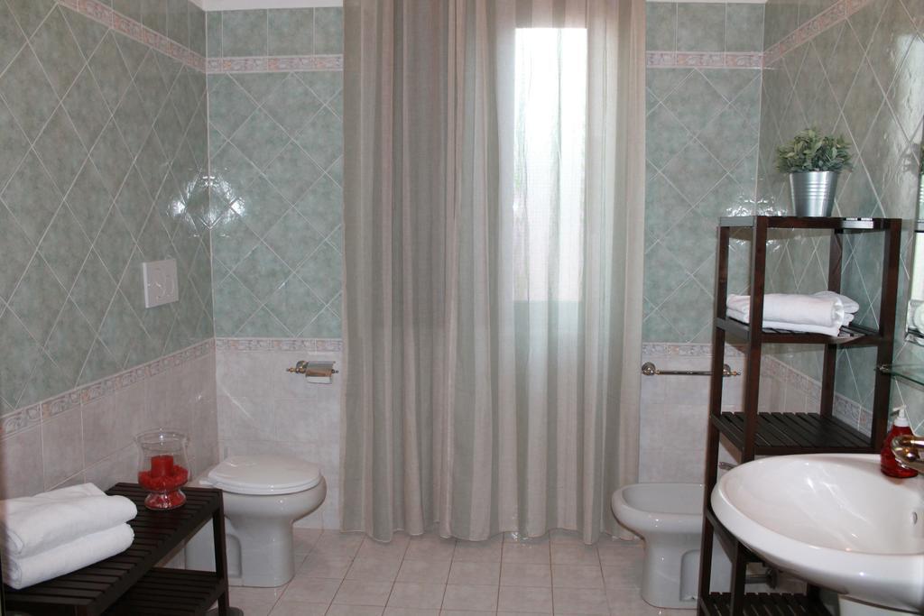 פיומיצ'ינו B&B Giorgia Airport מראה חיצוני תמונה