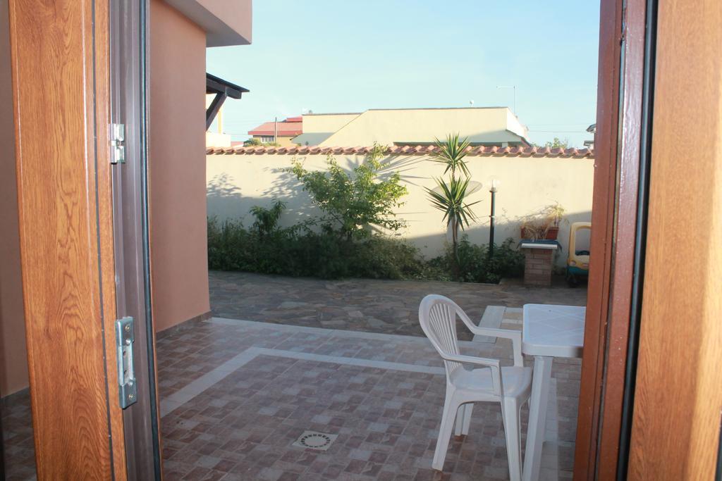פיומיצ'ינו B&B Giorgia Airport מראה חיצוני תמונה