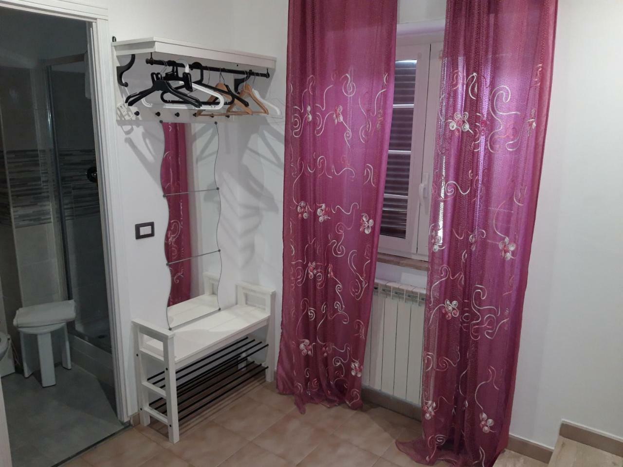 פיומיצ'ינו B&B Giorgia Airport מראה חיצוני תמונה