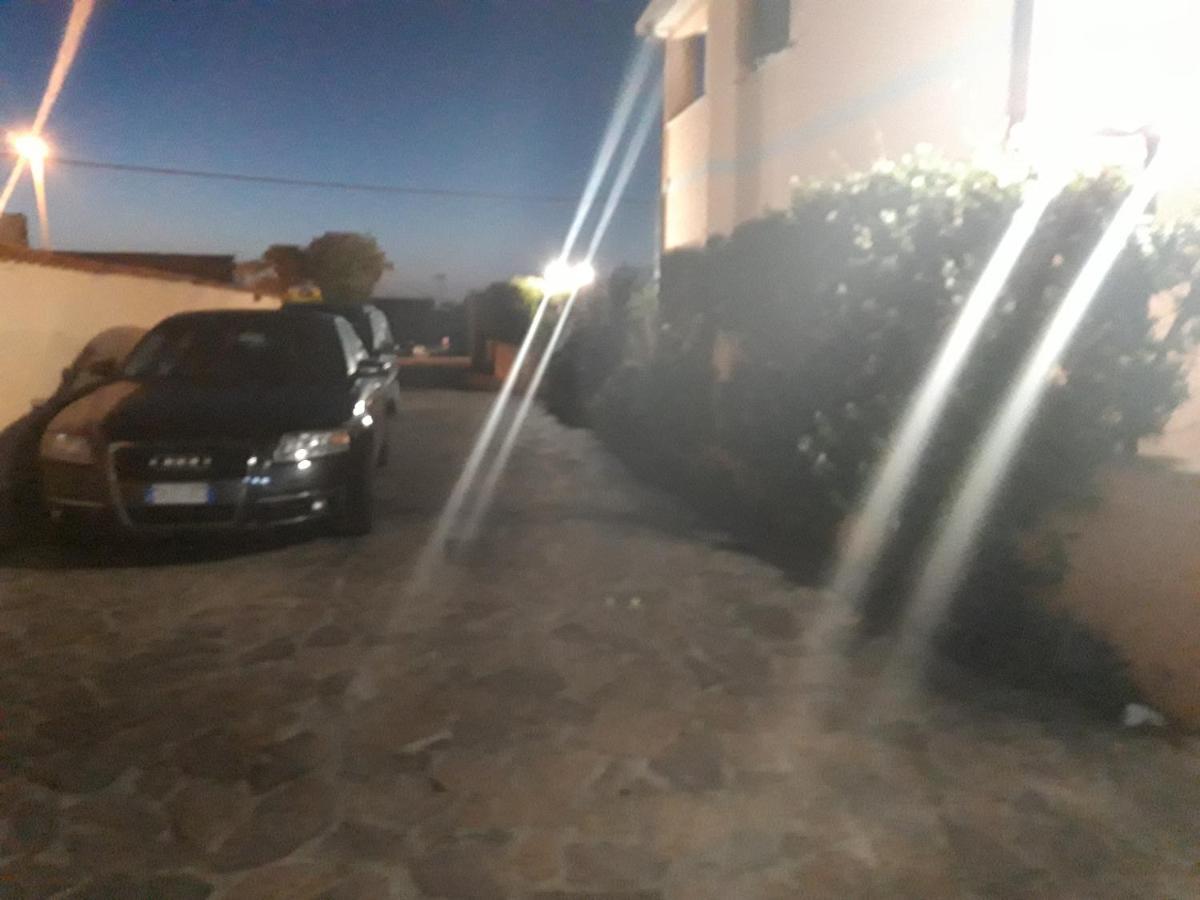 פיומיצ'ינו B&B Giorgia Airport מראה חיצוני תמונה